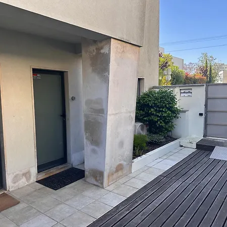 Annex Bedroom - Garden *