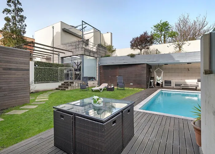 Annex Bedroom - Garden