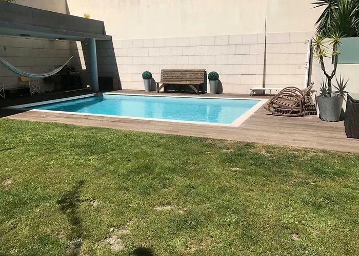 Annex Bedroom - Garden