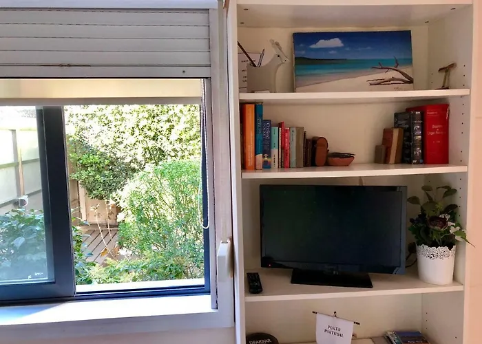 Annex Bedroom - Garden Porto