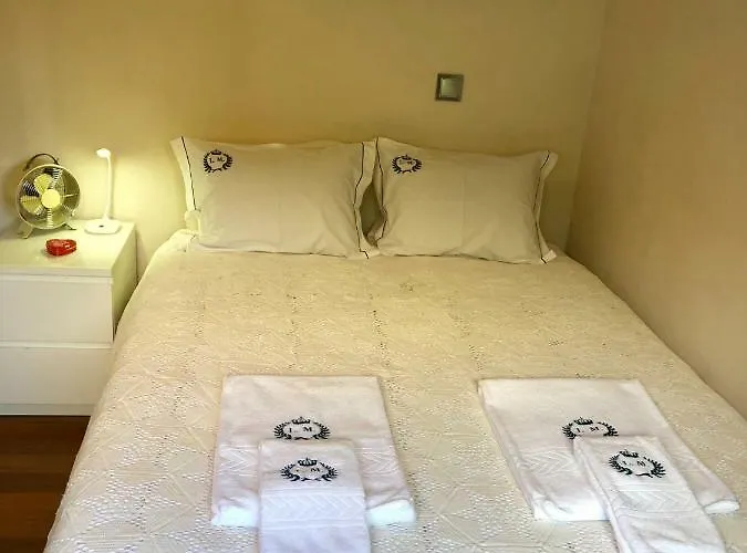 Annex Bedroom - Garden Porto