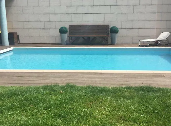 Annex Bedroom - Garden *