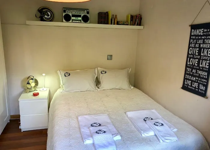 Annex Bedroom - Garden * Oporto